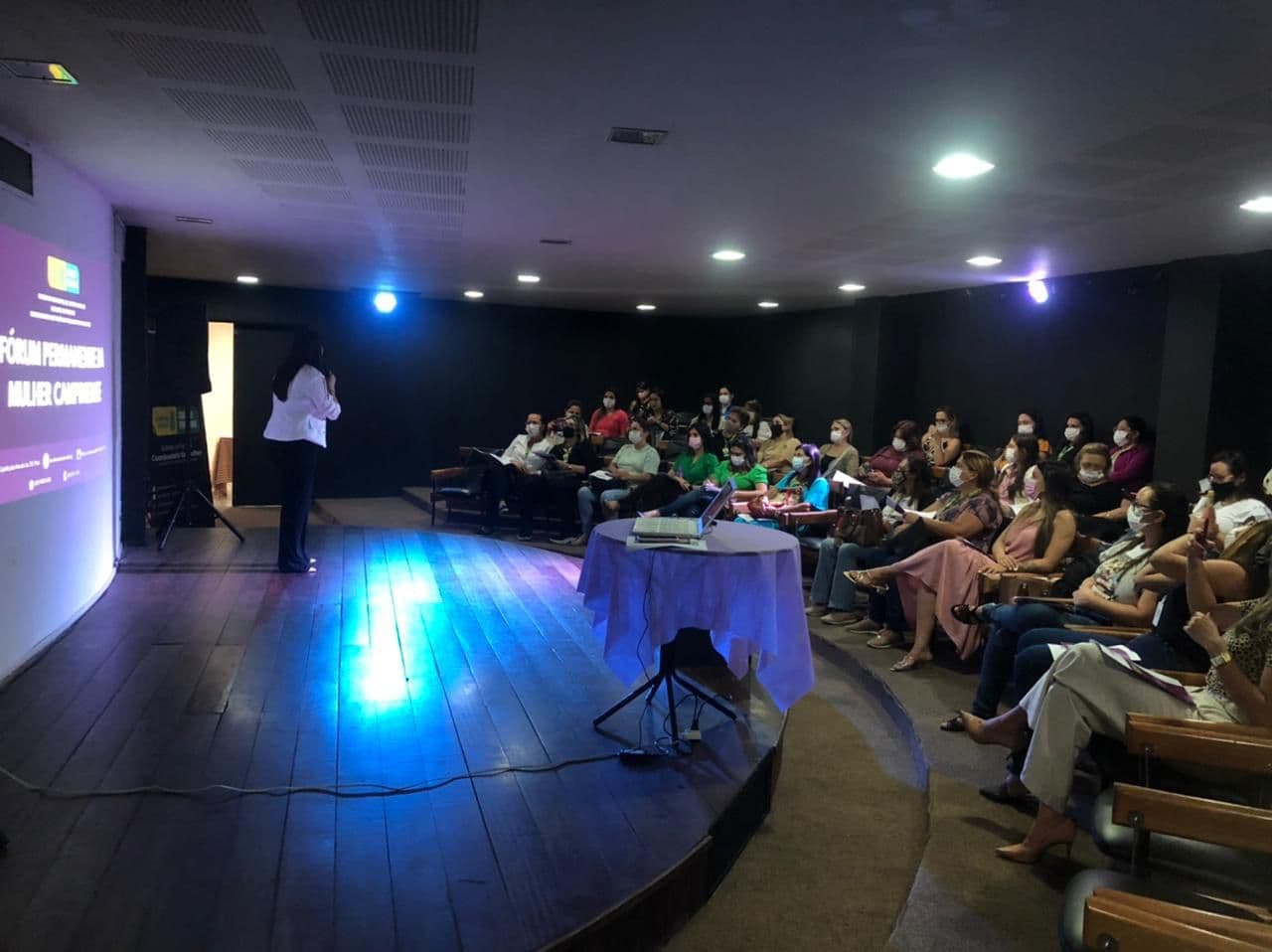 Centro Cultural Paulo Pontes